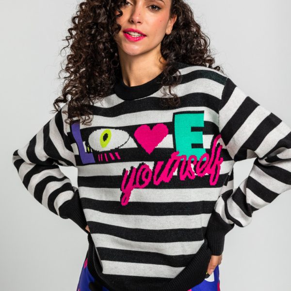 Suéter sencillo tejido de ojos, corazones y bocas - Love yourself