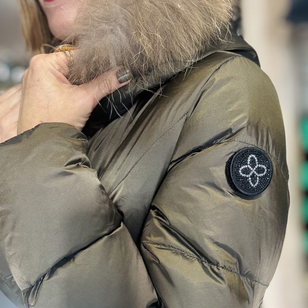 ABRIGO OKKLEY pelo natural